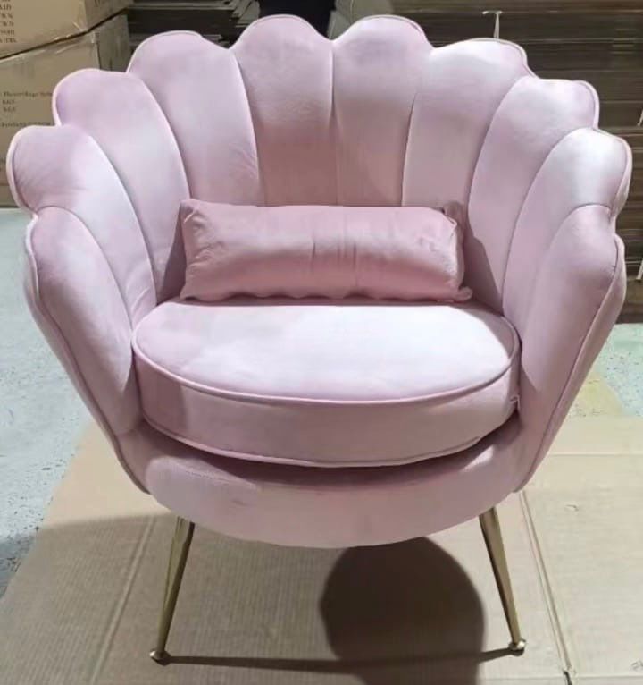Poltrona in velluto rosa con cuscino 72x65x76h cm