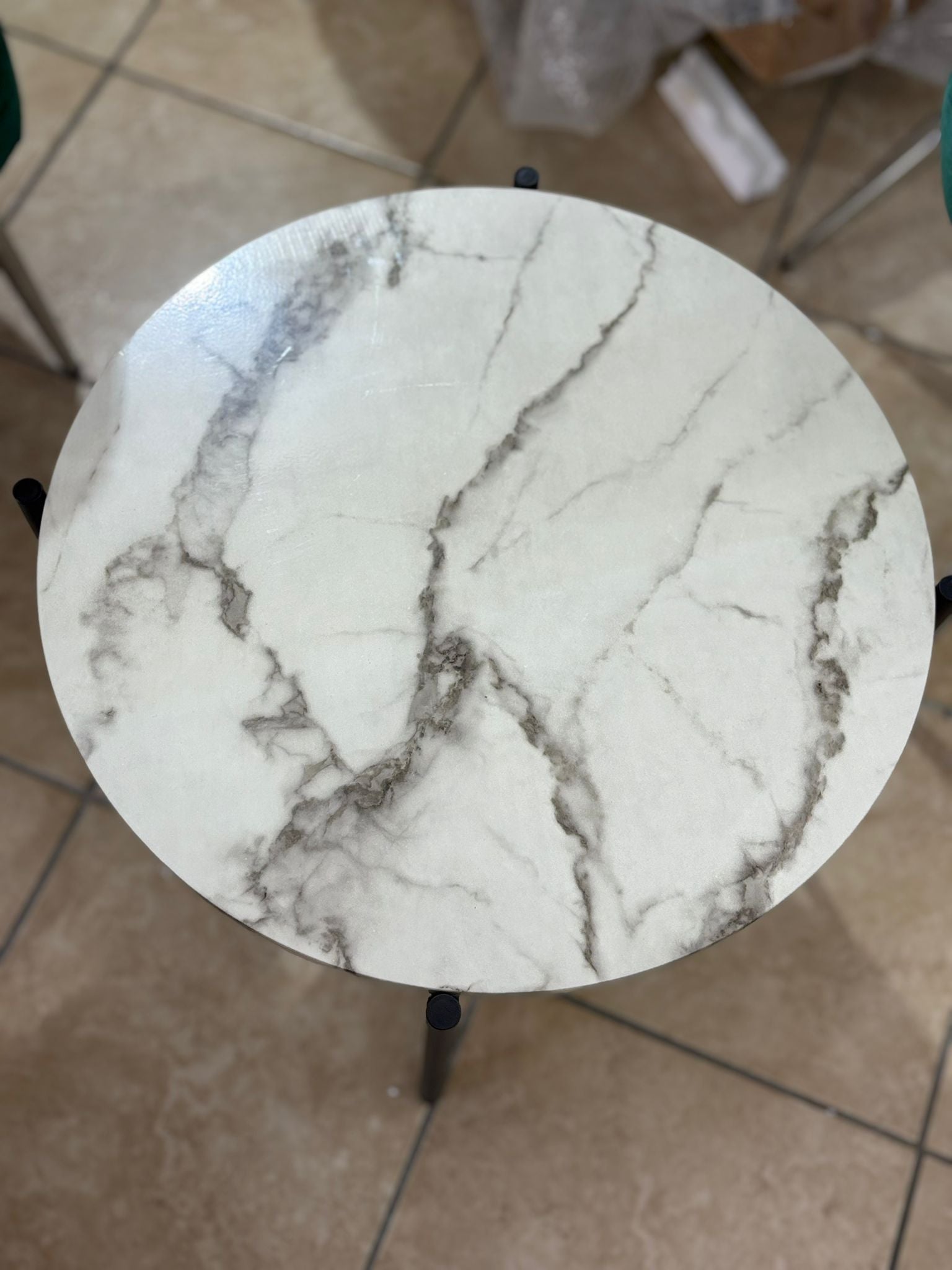 Tavolino rotondo effetto marmo 51x40