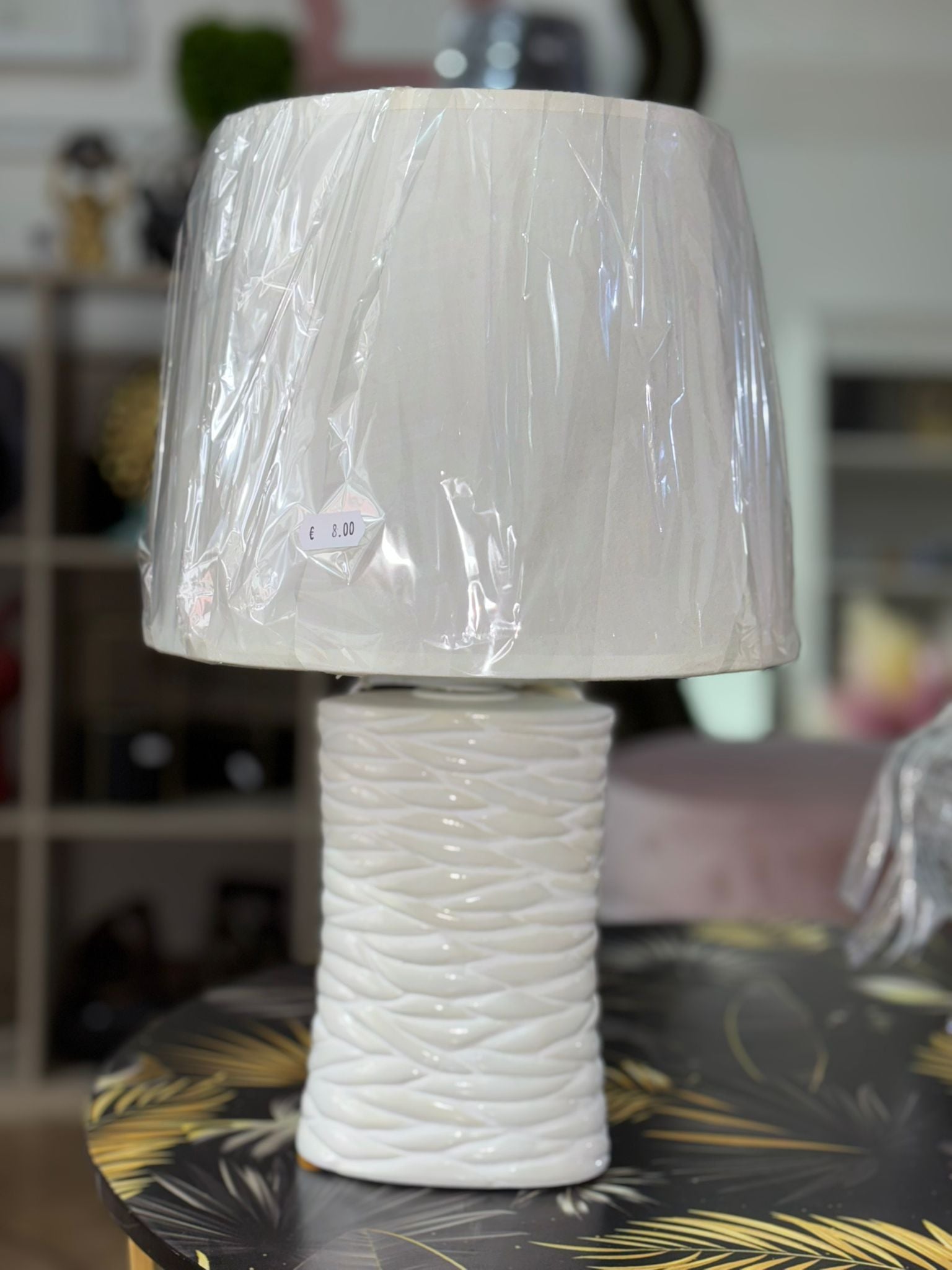 Lampada bianca in ceramica
