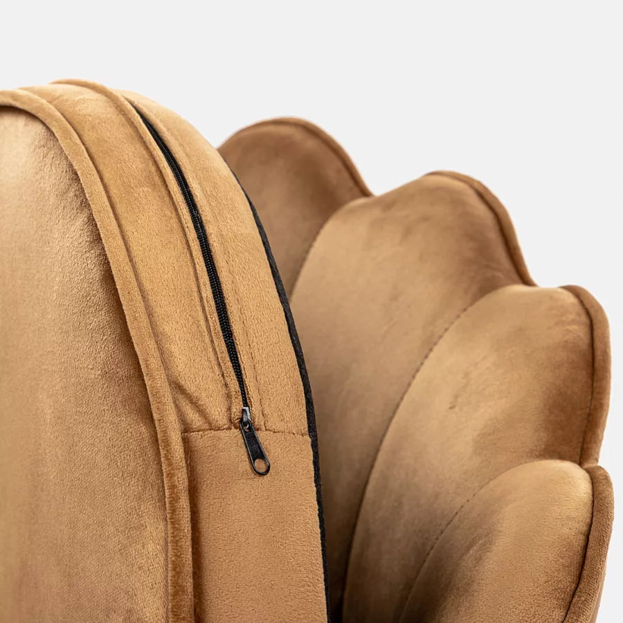 Poltrona in velluto cammello con cuscino 72x65x76h cm