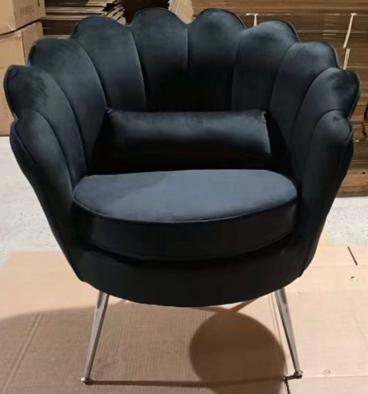 Poltrona in velluto nero chiaro con cuscino 72x65x76h cm