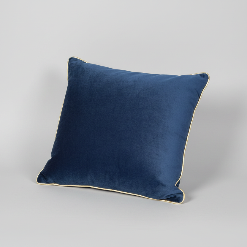 Cuscino blu linea oro