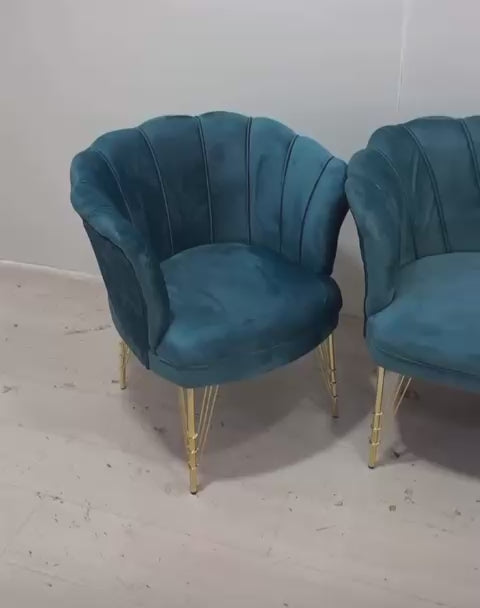 Poltrona Petalo in velluto verde petrolio 70x70x82H