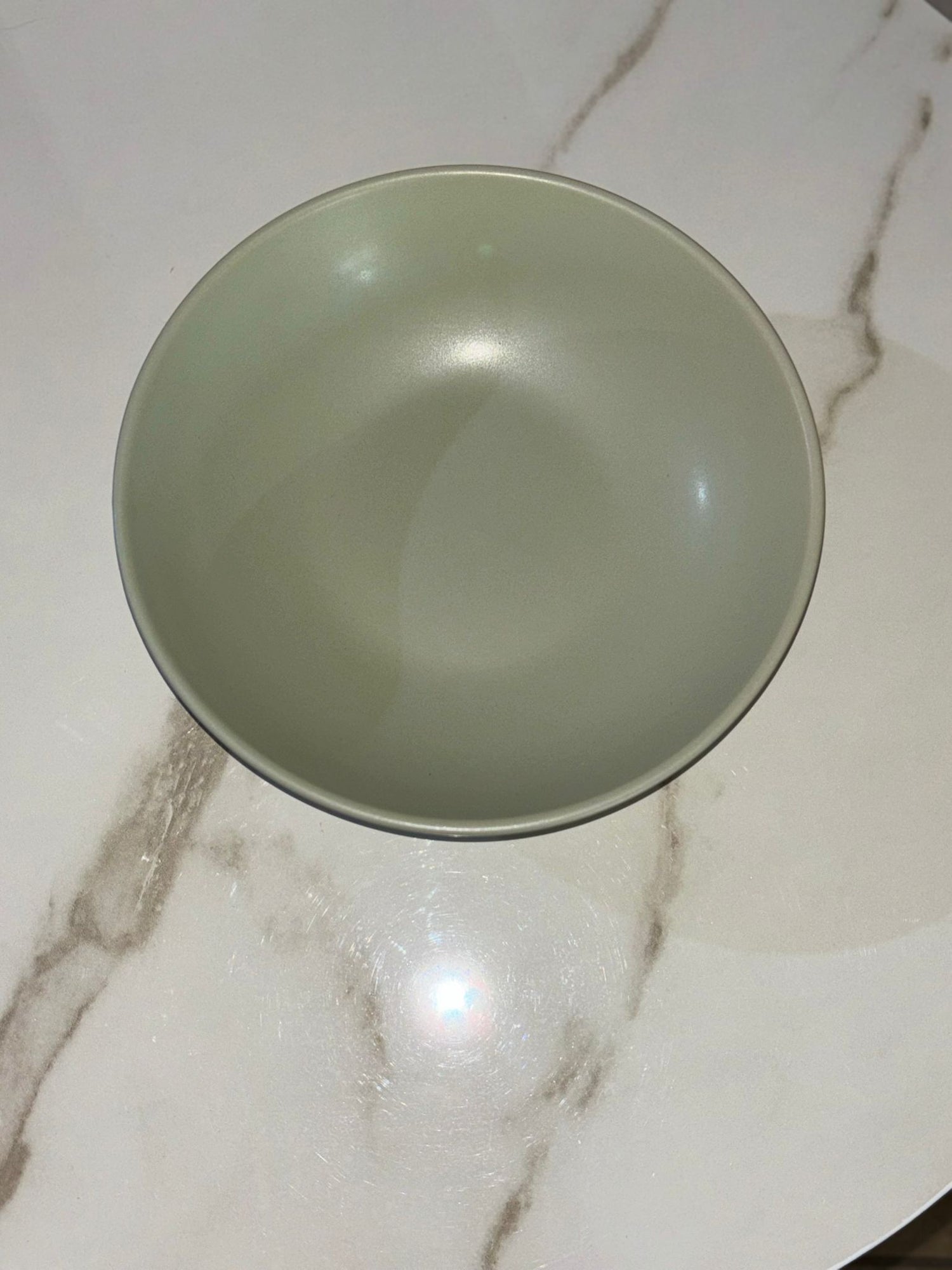 Set di 18 piatti Kilkenny verde salvia opaco