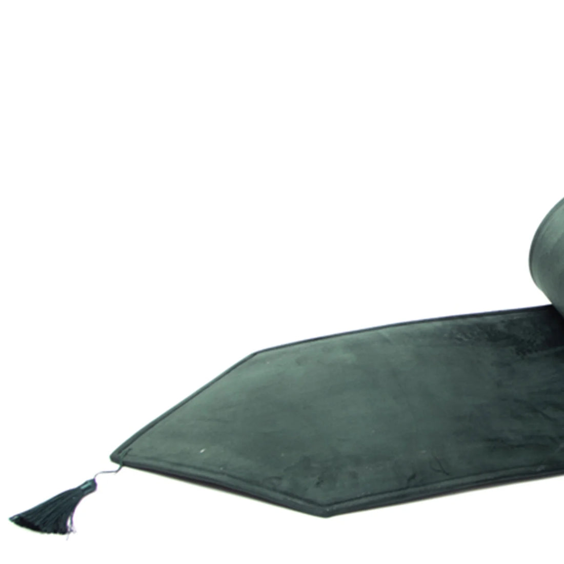 Runner tavola in velluto verde scuro con nappa