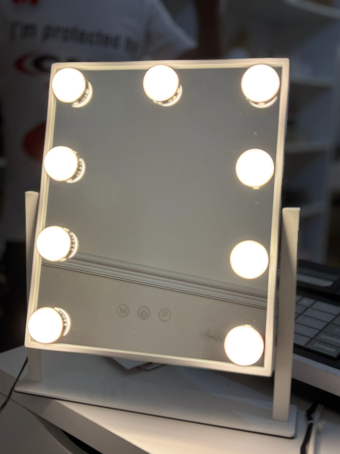 Specchio rettangolare con 9 led e supporto