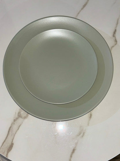 Set di 18 piatti Kilkenny verde salvia opaco