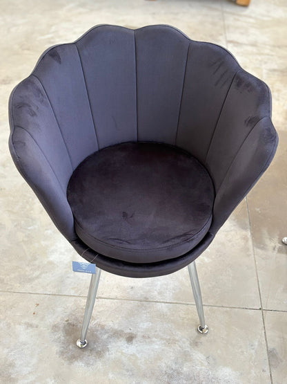 Poltrona in velluto a conchiglia nera