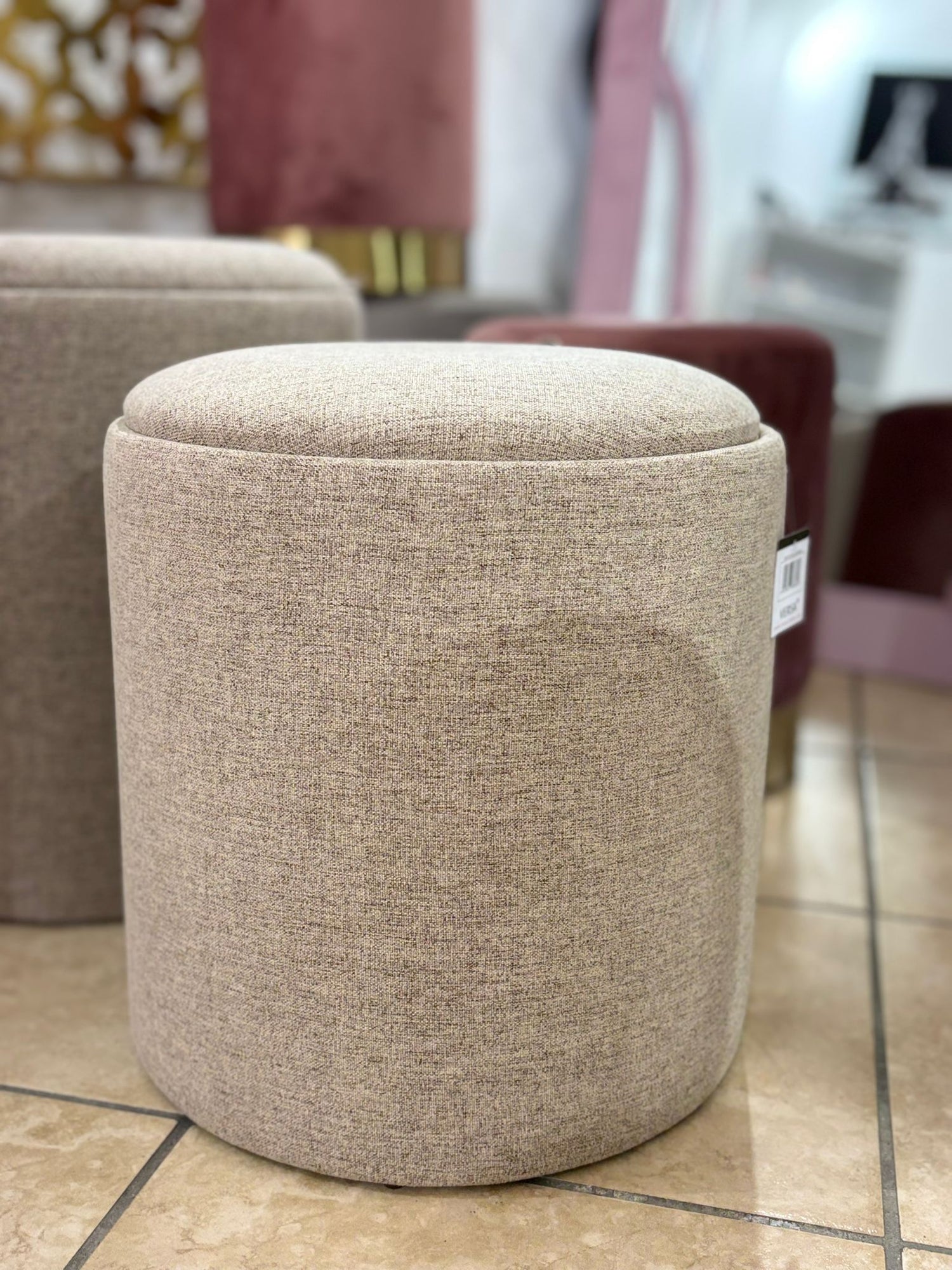 Set 2 pouf beige con Bandeja