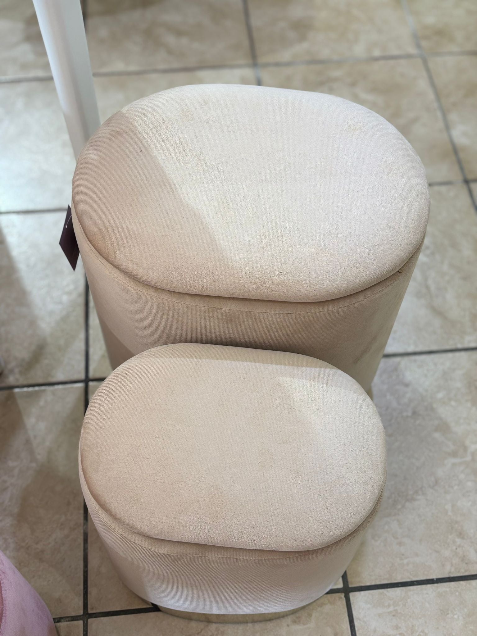 Set pouf ovali grande e piccolo BEIGE