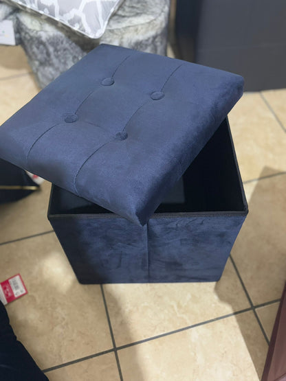 Pouf contenitore in velluto quadrato