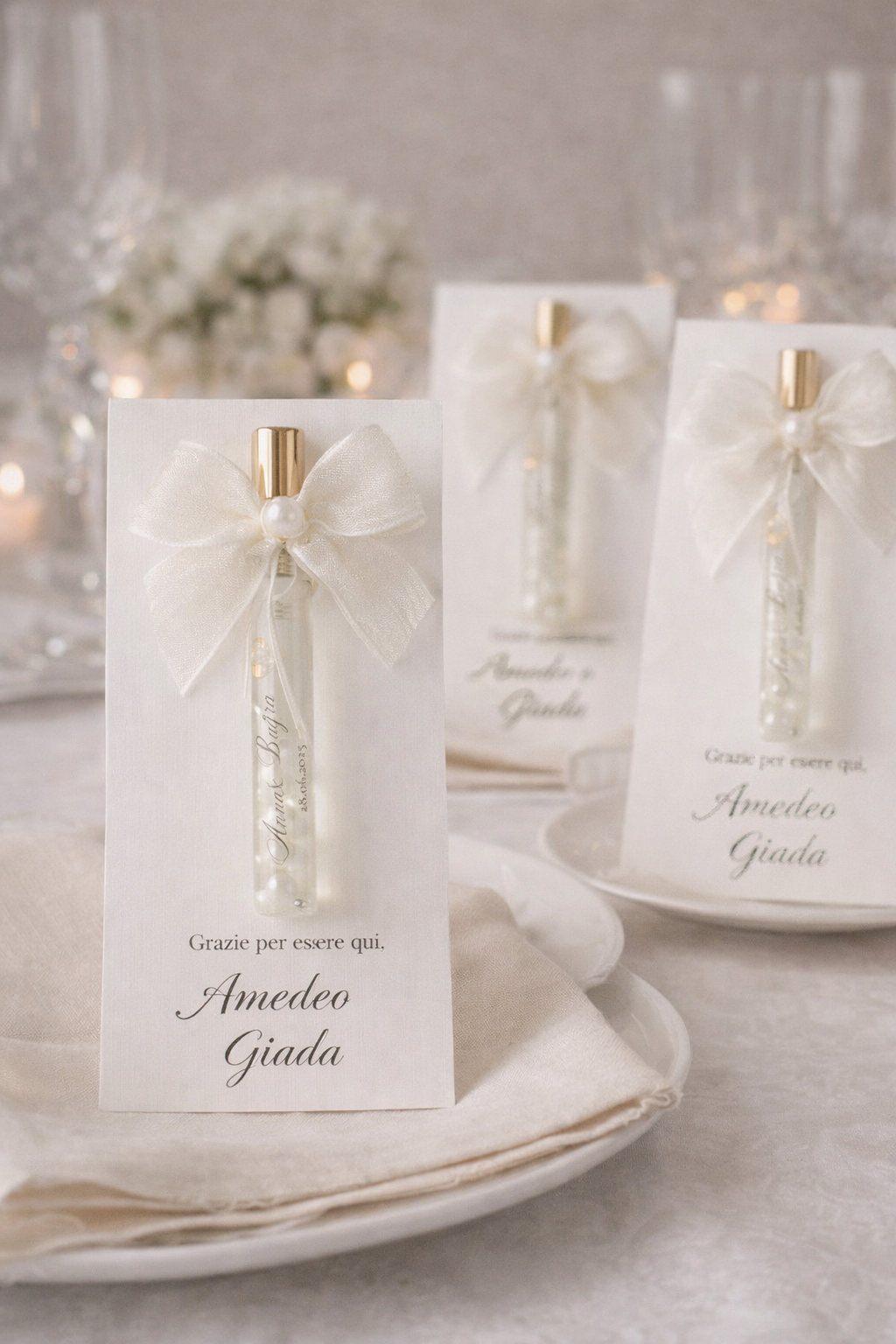 Bomboniera o segnaposto profumo su card personalizzata
