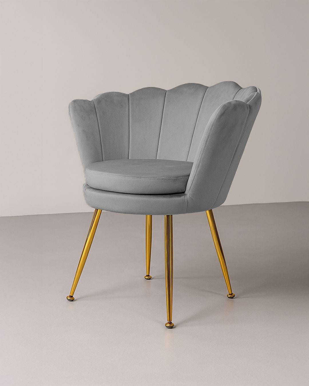 Poltrona in velluto a conchiglia grigia