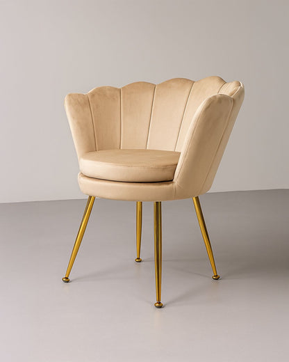 Poltrona in velluto a conchiglia tortora