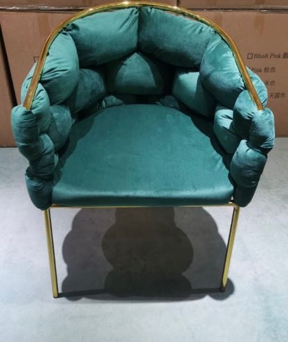 Poltrona imbottita in velluto verde struttura in oro 80x65x65cm