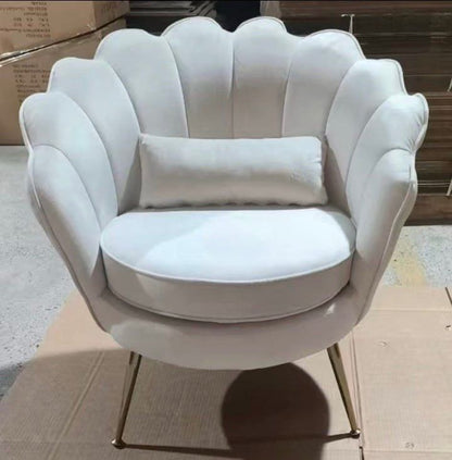 Poltrona in velluto panna con cuscino 72x65x76h cm