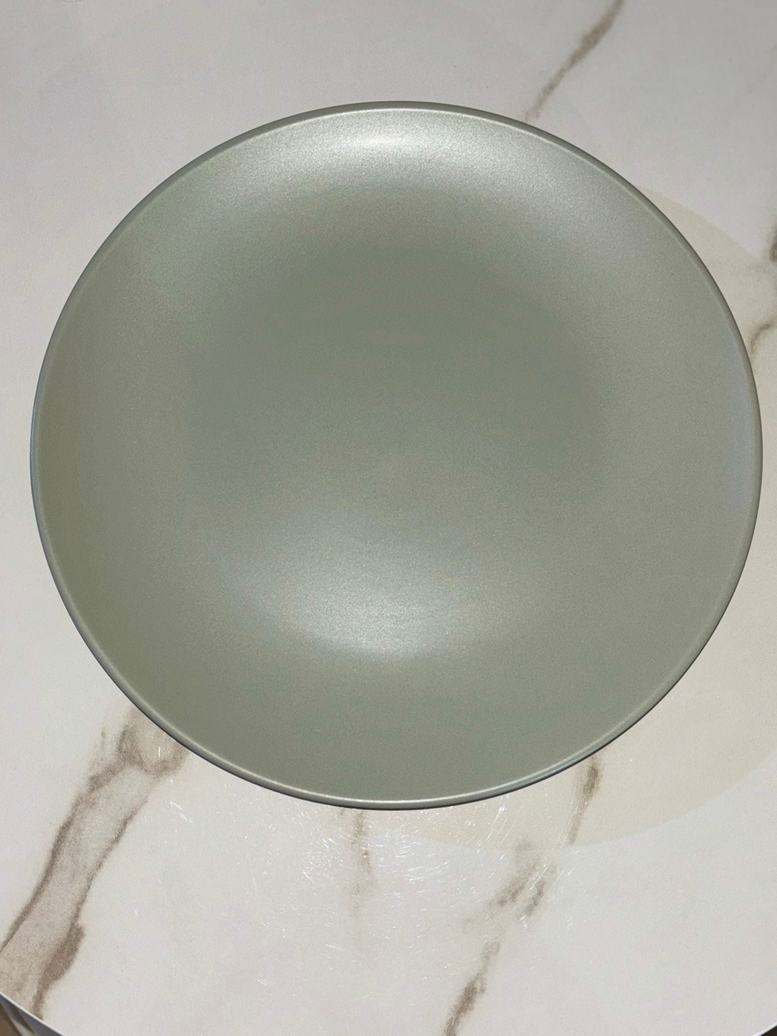 Set di 18 piatti Kilkenny verde salvia opaco