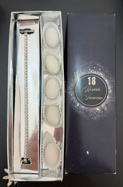 Bomboniera elegante con bracciale tennis scatola e confetti personalizzabile
